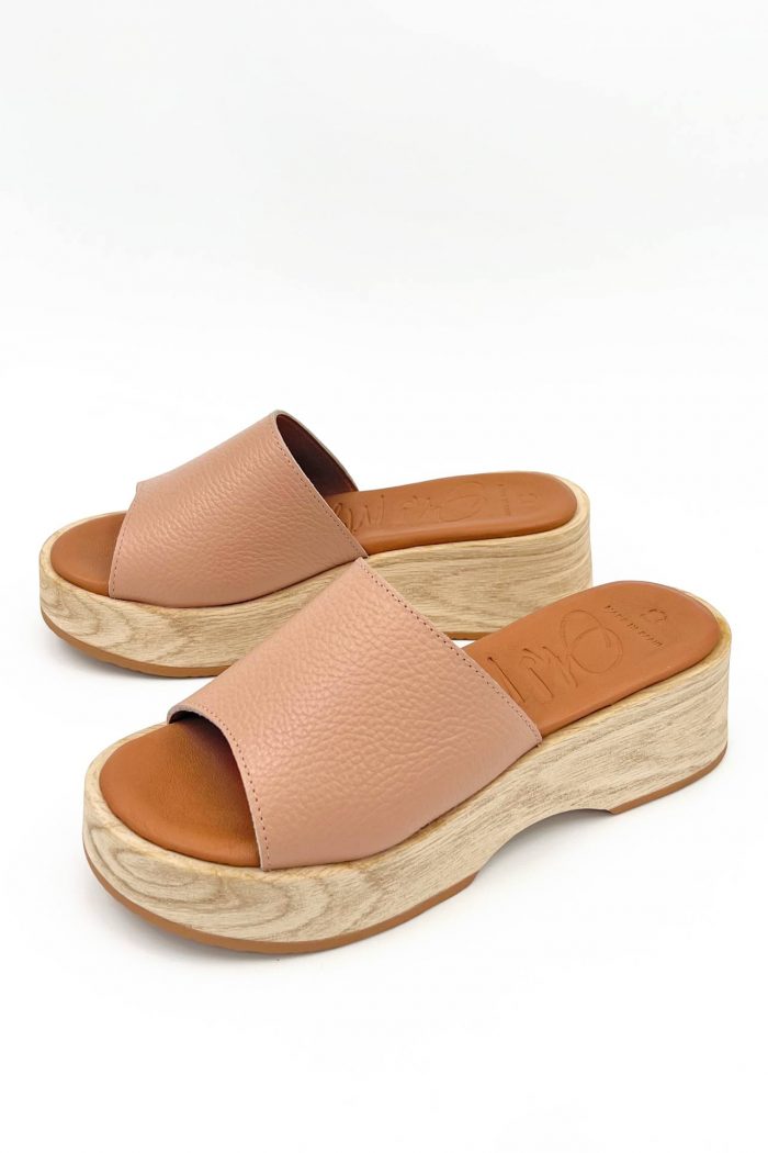 OH MY SANDALS NUDE SLIDES MULES