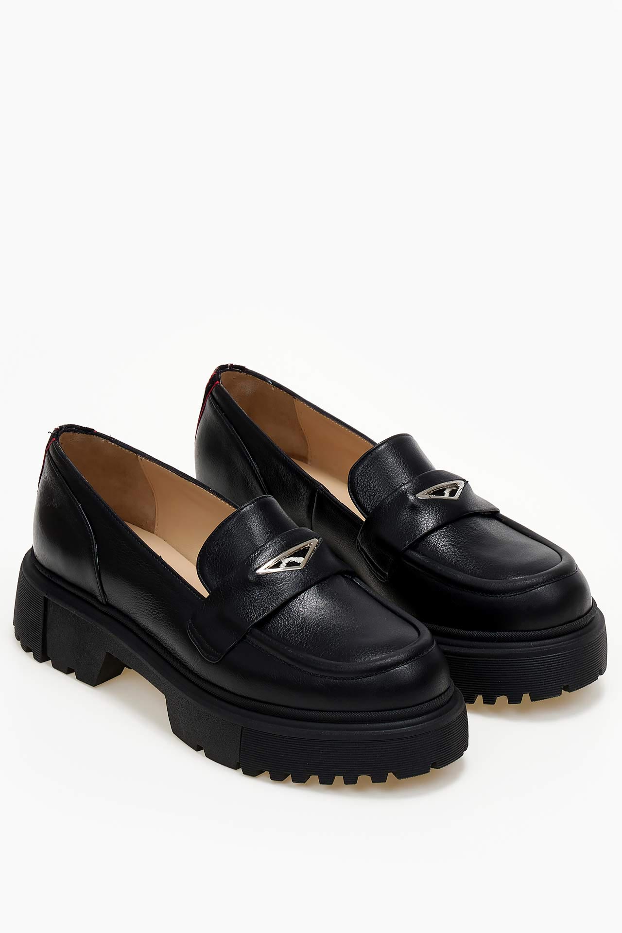 DORE BLACK LEATHER LOAFERS